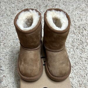 UGG Brown Kids Boots Classic style
